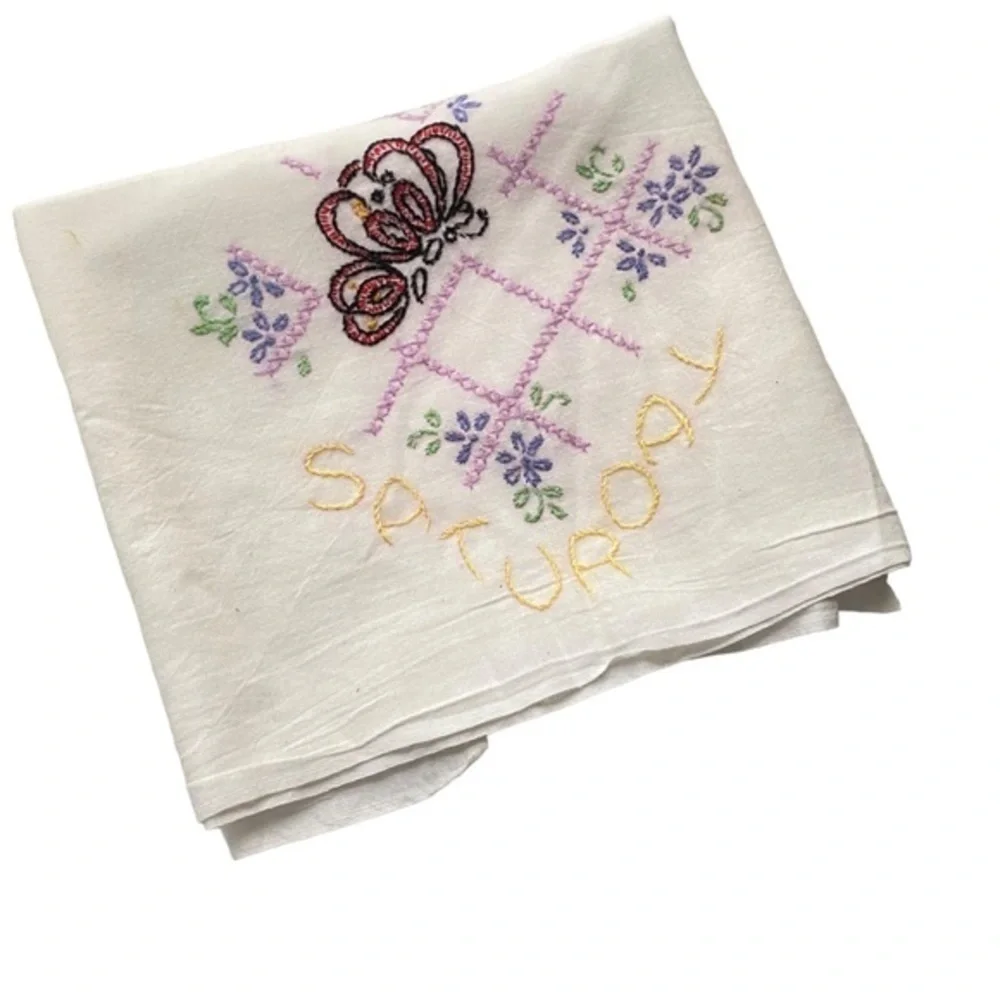 Vintage Flour Sack Embroidered Weekend Days Kitchen Towels Fri Sat Sun Butterfly